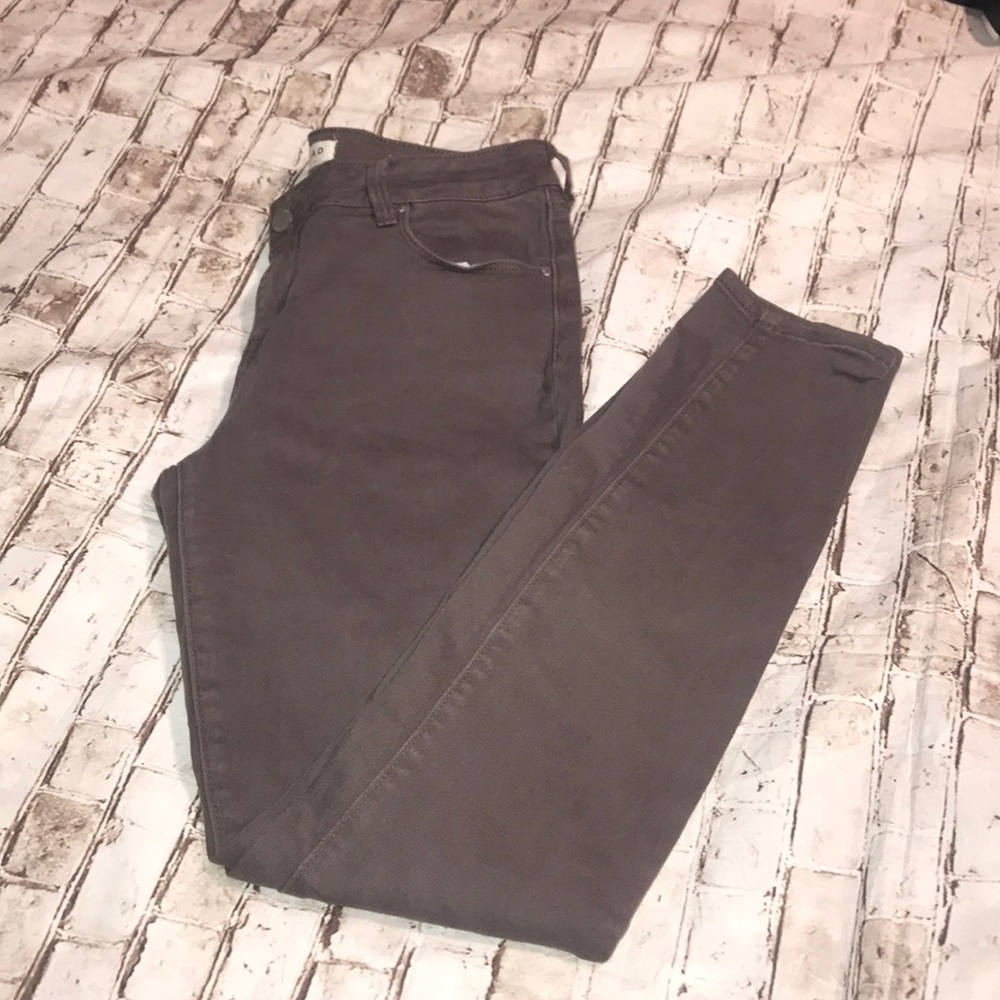 Bullhead pants